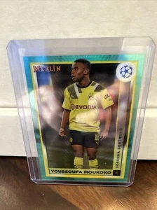 2023 Topps Chrome Merlin UEFA #33 Youssoufa Moukoko Aqua Prism Parallel - Picture 1 of 2