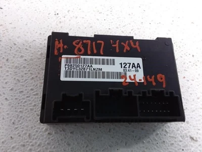 2018 DODGE RAM2500 Transfer Case Control Module OEM Part Number 68250127AA  - Image 1 of 4