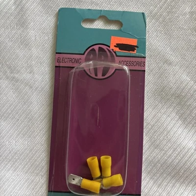 10-12 GAUGE   MALE SPADE  CONNECTORS 4- PK - Image 1 of 3