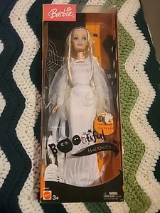2004 Halloween Boo-tiful Barbie Doll Glow in the Dark Dress & Girls Ring # B6441 - Picture 1 of 2