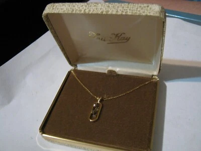 Collar y colgante de zafiro TRU-KAY (1946-82) marcado 14K GF 17" con caja, sin usar Foto 1 de 4