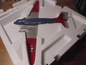 ARMADURA FRANKLIN COMO NUEVA B11E178 1/48 C-47A SKYTRAIN (DAKOTA) "KOOL KIWI" USN RARA - Imagen 1 de 11