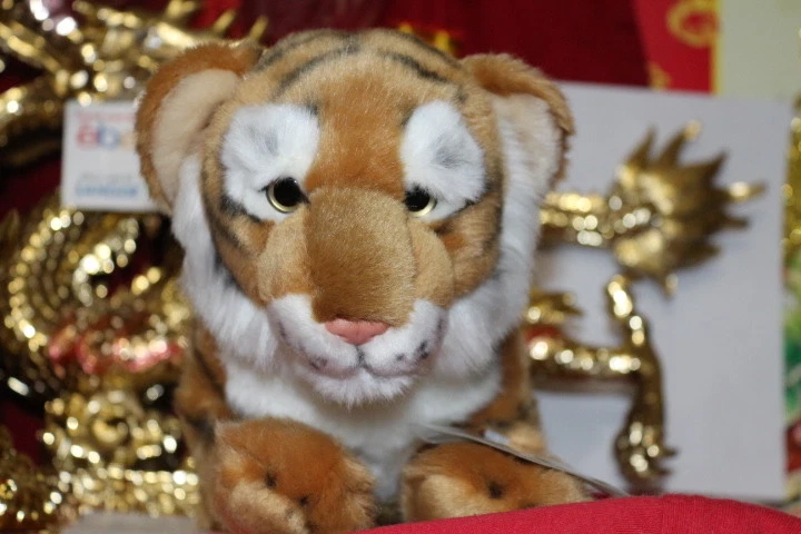 Webkinz Signature Endangered Bengal Tiger WKSE3002 GANZ Plush so Soft