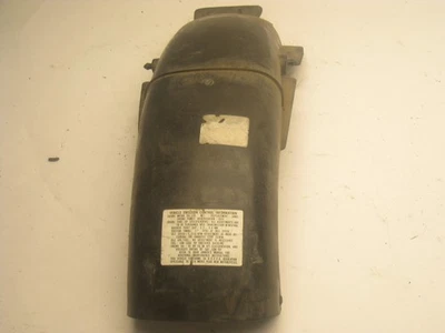 1979 SUZUKI GS750EC GS 750 EC REAR BODY OUTER FENDER MUDGUARD  - Imagem 1 de 4