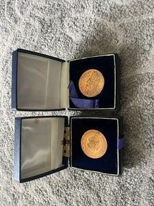 2x US Mint Gedenkmedaille Münze - The White House/Presidential Seal mit Etui - Bild 1 von 5