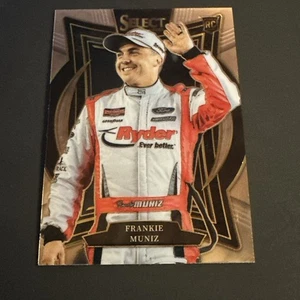 Frankie Muniz Rookie Grandstand 2025 Panini Select Racing Nascar Base - Bild 1 von 2