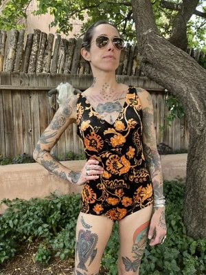 Traje de baño vintage años 60 terciopelo floral traje de baño de una pieza S/M Goldfish Halanca Foto 1 de 4