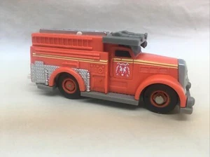 Thomas the Train & Friends Trackmaster FLYNN the Fire Truck 2010 Gullane - Picture 1 of 7