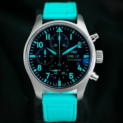 IWC Petronas Mercedes AMG Fórmula 1 Pilot Chonrograph 41 IW388108 Juego Completo Foto 1 de 4