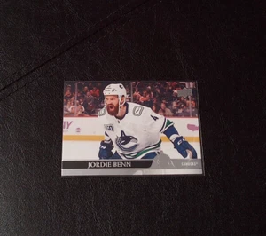 Tarjeta coleccionable Jordie Benn UPPER DECK SERIE 2 HOCKEY casi nueva casi nueva - Imagen 1 de 2