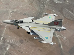1:48 SAAb JAS 39 Gripen Built Model  - Picture 1 of 5