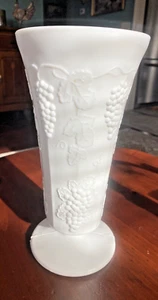 Vaso 10" modello uva vetro finto latte - Foto 1 di 5