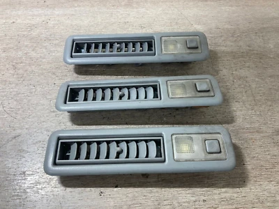 2005 TOYOTA PREVIA INTERIOR ROOF COURTESY LIGHTS WITH VENT 88571-038H1 X 3 - Image 1 of 4