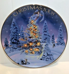 Avon Angel Lights Collectible Plate 2005 Porcelain 22K Gold Detail - Picture 1 of 4