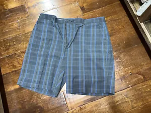 NWOT Cutter Buck Shorts Size 40 Grey Gray Blue Plaid Flat Front Golf - Picture 1 of 10