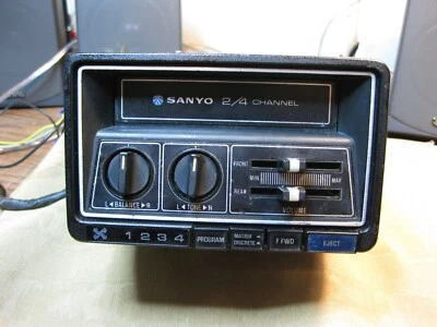 Sanyo FT-864 4-Channel  2 Channel "MATRIX" 8-Track Car Stereo w/ Mount Bracket - Image 1 of 4