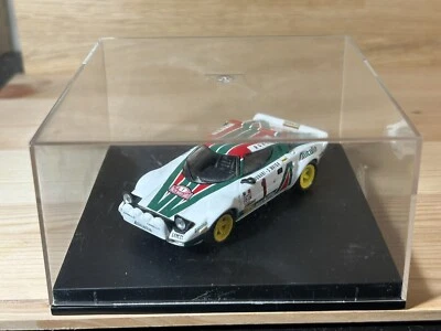 LANCIA STRATOS HF #1 S.MUNARI WINNER RALLYE MONTECARLO 1977 IXO ALTAYA 1:43 - Immagine 1 di 4