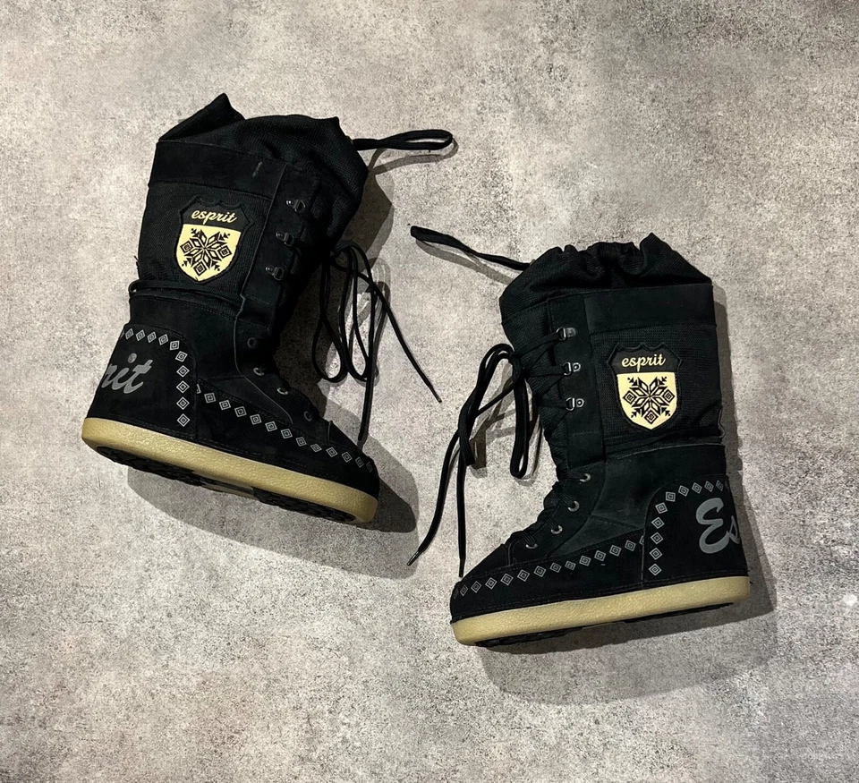 esprit moon boot style vintage boots - Image 1 of 4