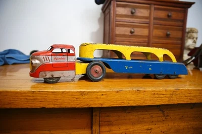 Vintage Wyandotte Auto Transport Pressed Steel Metal Toy Semi Truck Car Carrier - Image 1 of 4