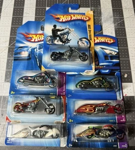 HOT WHEELS MOTORCYCLES LOT OF 7, BLASTLANES SCORCHIN SCOOTERS And More L@@K - Bild 1 von 5