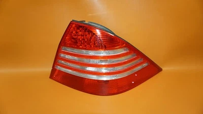 MERCEDES BENZ S500 TAIL LIGHT RIGHT PASSENGER 2003 2004 2005 S430 A220 820 0864 - Image 1 of 4