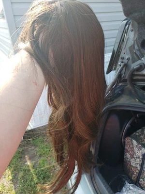 cabello humano y sintético. Foto 1 de 4