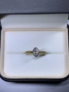 0.65ct Marquise Diamond Solitaire Engagement Ring 18ct Yellow Gold - Picture 1 of 7
