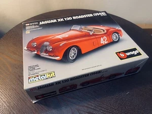 BURAGO 1:24 JAGUAR XK 120 ROADSTER (1948) COD. 5502. - Foto 1 di 6