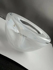 Gorgeous Kosta Boda Glass Bowl - Picture 1 of 10