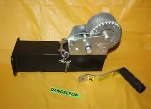 Shelby Hand Crank Winch Auto Watercraft ATV Capacity Has 12" Mount For 600LB - Foto 1 di 8