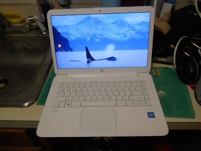 HP 14-ax022nr Stream 14" | Intel Celeron LEER Foto 1 de 4