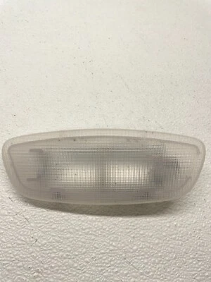 06- 07 MERCEDES C350 INTERIOR LIGHT COURTESY SUN VISOR LAMP 208820050 OEM 231871 - Image 1 of 4