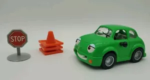Vintage 1998 Chevron Toy Car ‘Kelly Kompact’ No 13 Collectible - Picture 1 of 13