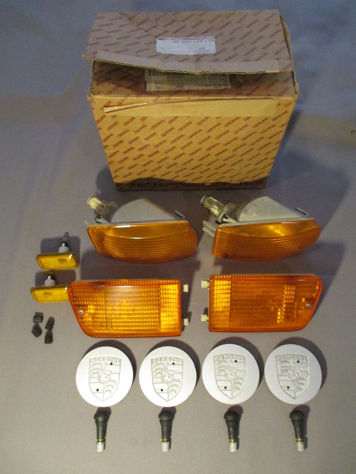 Porsche 1997 Iluminación / Luces Traseras + Tapacubos /Ee.uu. Repuestos/ Bosch - Imagen 1 de 4