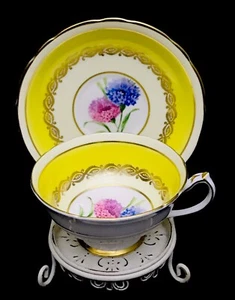 Paragon Yellow Gold Chrysanthemum Mum Cup & Saucer To Her Majesty The Queen - Picture 1 of 22