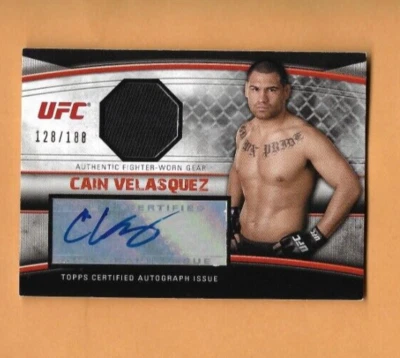 2010 Topps UFC Knockout Cain Velasquez AUTO Fighter Worn Gear Patch/188 #AFG-CV - Image 1 of 2