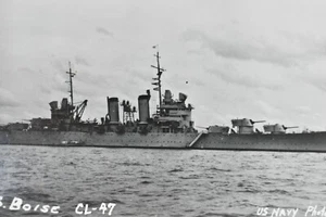 Cartolina USS Boise CL-47 Brooklyn Class Cruiser USN Navy foto reale RPPC - Foto 1 di 3