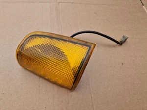 VW JETTA MK1 FRONT LEFT SIDE INDICATOR SIDE REPEATER BULB HOLDER & WIRING - Bild 1 von 6