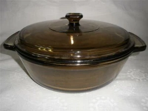 RETRO ANCHOR BROWN GLASS CASSEROLE DISH WITH LID 2 qts. - Picture 1 of 1