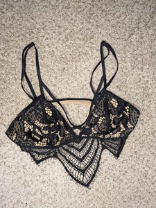 Express One Eleven Lace Bralette Black With Nude Lining Sz S Pullover - Picture 1 of 6