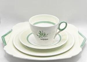 SHELLEY Bone China Trio + Ladeteller / Blattmotiv / 12387 / Tasse: OXFORD - Bild 1 von 10