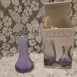 Caithness Rondo Violet Studio Glass Posy Vase 4156  in original box - Picture 1 of 7