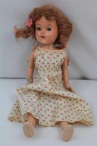 15" Vintage 50er Jahre PMA MODEPUPPE ~ VERZIERT ~ SCHLAFAUGEN ~ NACHTHEMD ~ KUNSTSTOFF GEFORMT - Bild 1 von 8