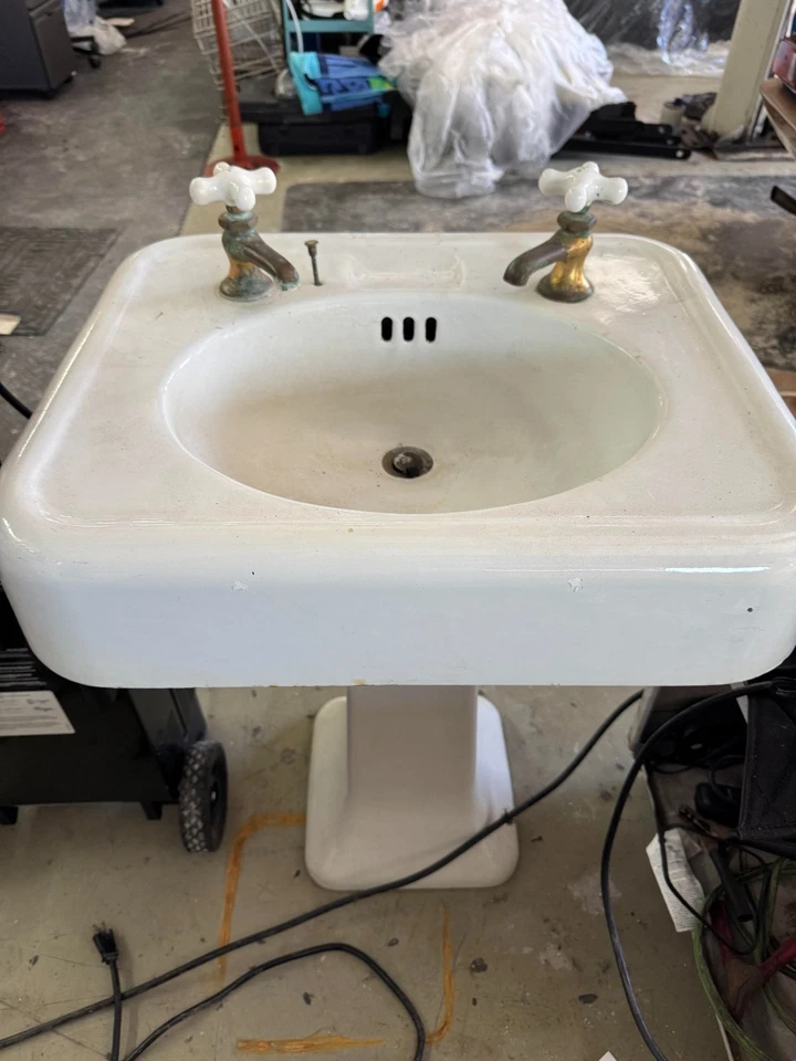 Vintage Porcelain Over Cast Iron Pedestal Sink   White - Image 1 of 1