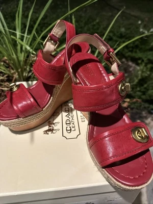 Coach Y2K Mariam Cuero Lavado Caído Cuña Carmesí Turlock Herrajes 7M Foto 1 de 4