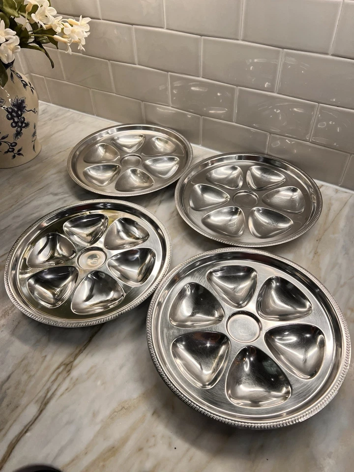 Placas de ostras divididas vintage Bloomfield de acero inoxidable 18-8 4 hechas en Japón Foto 1 de 4