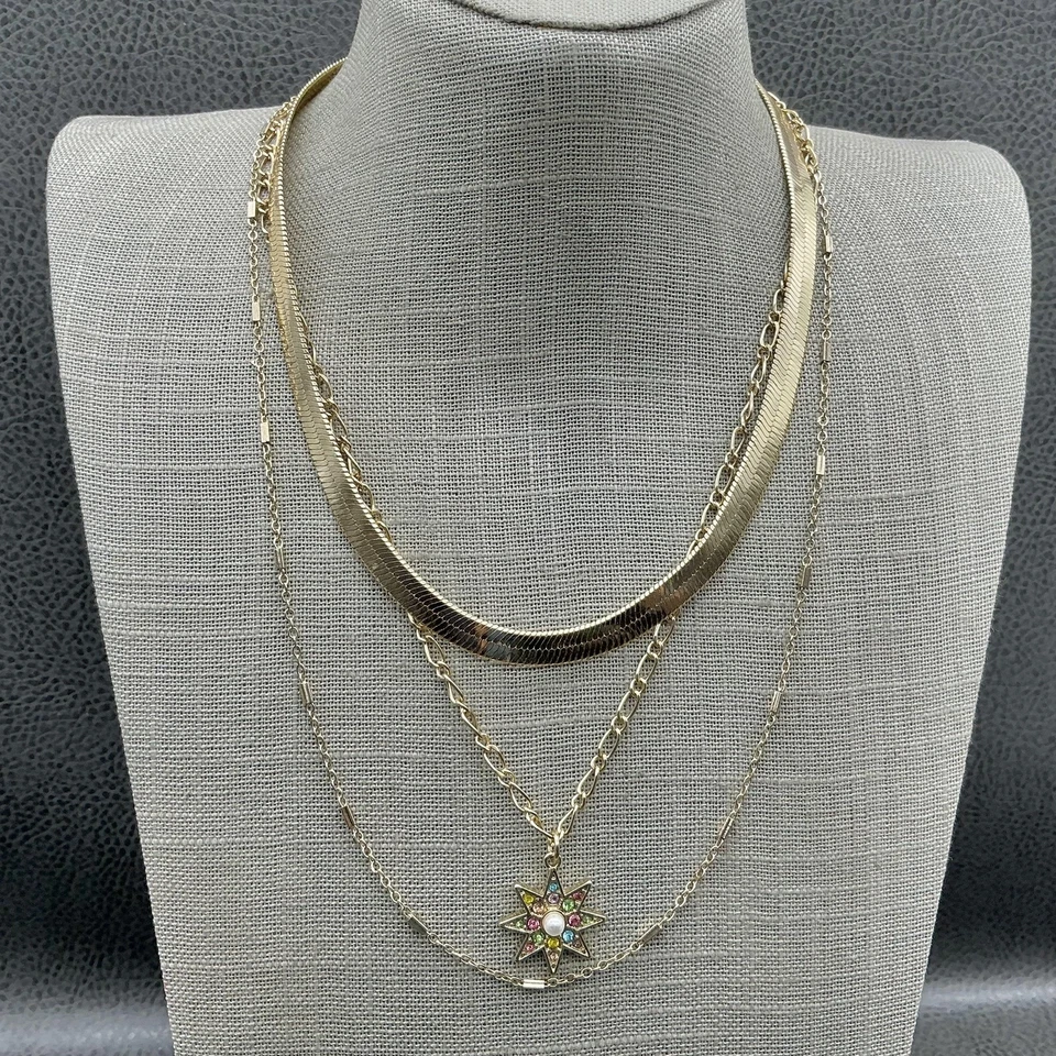 Collar BCBGeneration de 3 hilos en capas tono dorado Starburst dije perla cristal Foto 1 de 4