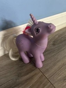 Hasbro 1984 My Little Pony MLP G1 Polvere Unicorno Pony - Foto 1 di 3