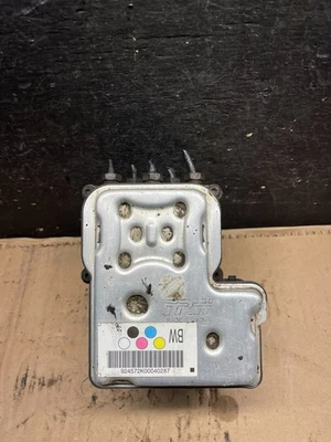 2004 - 2007 Chevy Express GMC Savana 1500 2500 ABS Anti Lock Brake Pump T2670 DG - Image 1 of 4