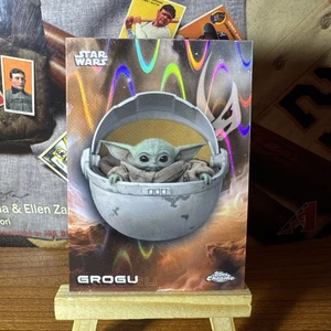 2025 Topps Chrome Star Wars Grogu #56 RayWave Refractor Hot SP! - Picture 1 of 2